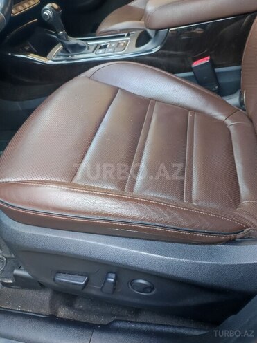 Kia Sorento-11