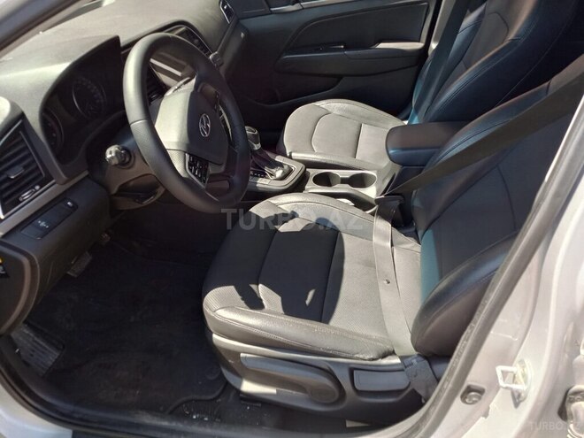 Hyundai Elantra 2016, 231,000 km - 1.6 л - Bakı