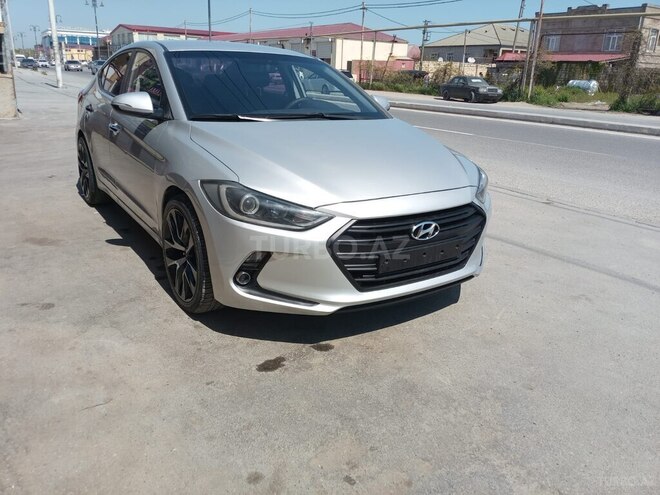 Hyundai Elantra 2016, 231,000 km - 1.6 л - Bakı