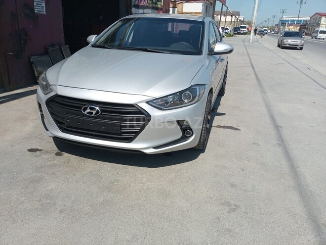 Hyundai Elantra 2016, 231,000 km - 1.6 л - Bakı
