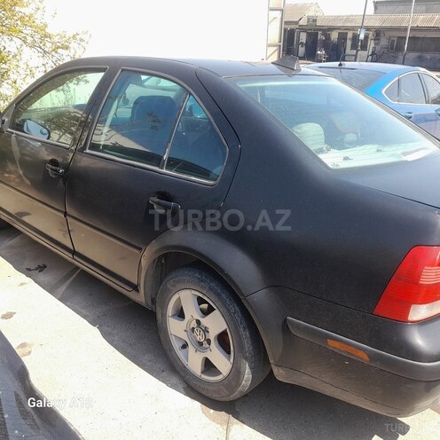 Volkswagen Jetta 2001, 190,000 km - 1.8 l - Bakı