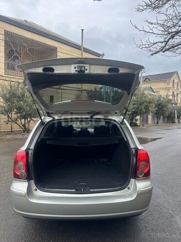 Toyota Avensis 2006, 355,000 km - 2.0 л - Bakı
