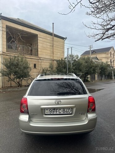 Toyota Avensis 2006, 355,000 km - 2.0 л - Bakı