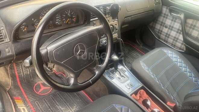 Mercedes C 280 1996, 300,000 km - 2.8 л - Salyan