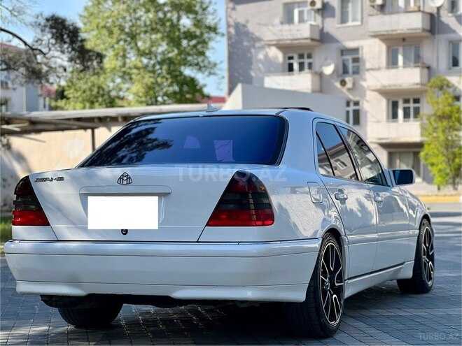 Mercedes C 230 2000, 297,500 km - 2.3 л - Sumqayıt