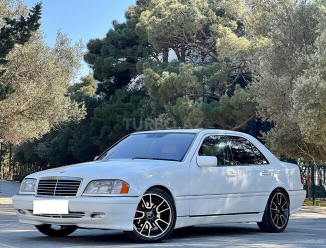 Mercedes C 230 2000, 297,500 km - 2.3 л - Sumqayıt
