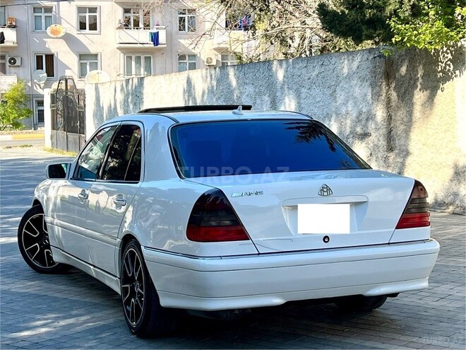 Mercedes C 230 2000, 297,500 km - 2.3 л - Sumqayıt