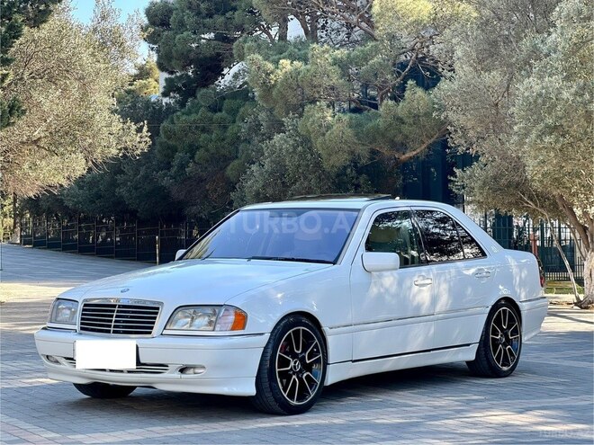 Mercedes C 230 2000, 297,500 km - 2.3 л - Sumqayıt