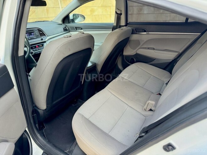 Hyundai Elantra 2017, 157,000 km - 2.0 l - Gəncə