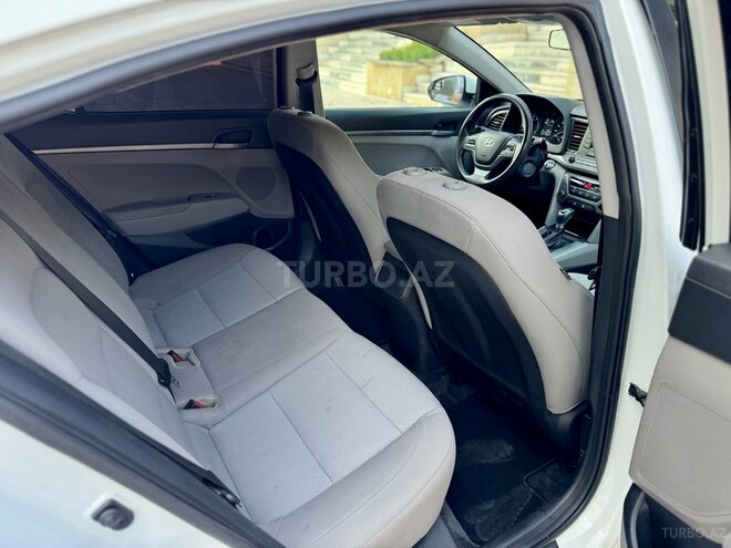 Hyundai Elantra 2017, 157,000 km - 2.0 l - Gəncə