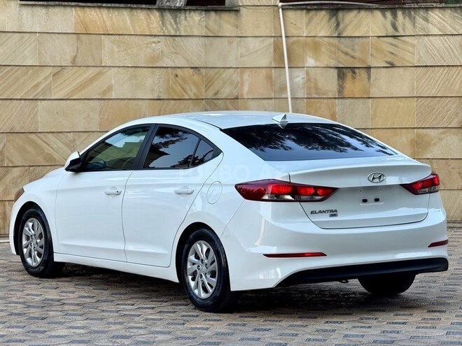 Hyundai Elantra 2017, 157,000 km - 2.0 l - Gəncə