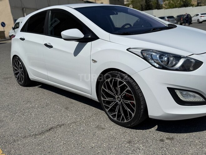 Hyundai i30 2016, 211,000 km - 1.6 л - Bakı
