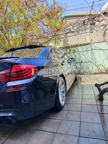 BMW 528 2015, 282,000 km - 2.0 l - Bakı