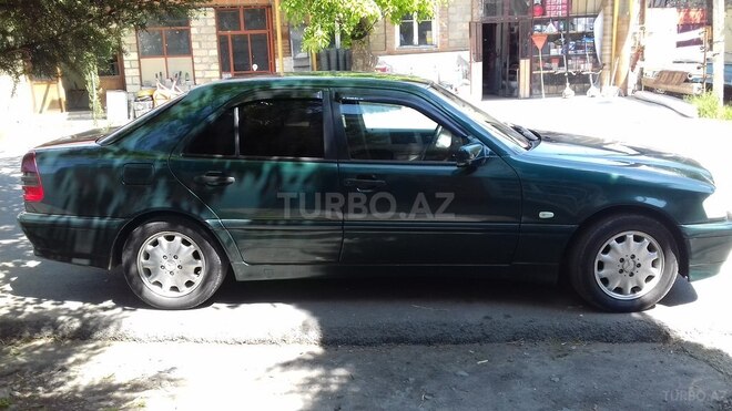 Mercedes C 180 1998, 218,777 km - 1.8 l - Zaqatala