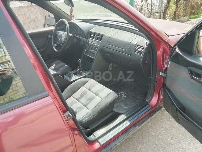 Mercedes C 220 1994, 350,000 km - 2.2 l - Qusar