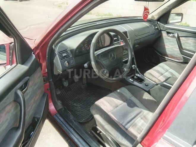 Mercedes C 220 1994, 350,000 km - 2.2 l - Qusar