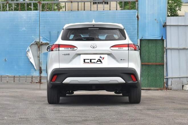 Toyota Corolla Cross 2025, 0 km - 2.0 л - Bakı