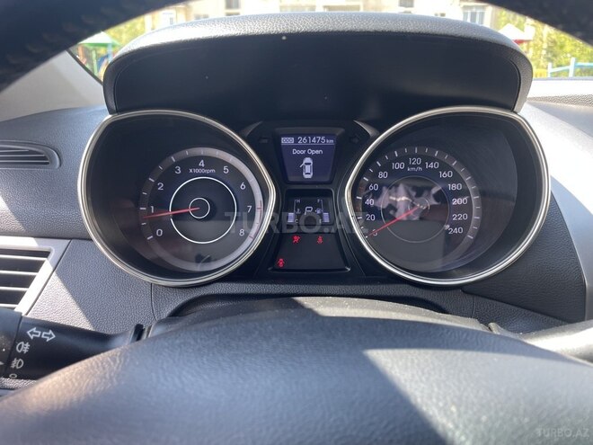 Hyundai Elantra 2012, 261,500 km - 1.8 l - Bakı