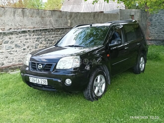Nissan X-Trail 2003, 300,009 km - 2.0 l - Zaqatala