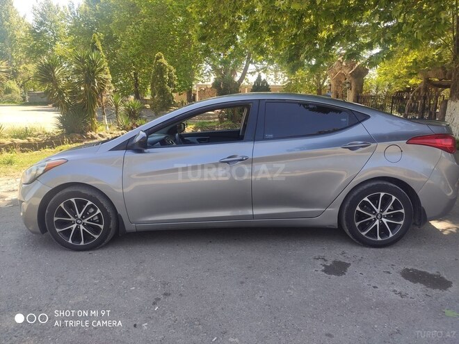 Hyundai Elantra 2012, 236,000 km - 1.8 l - Goranboy