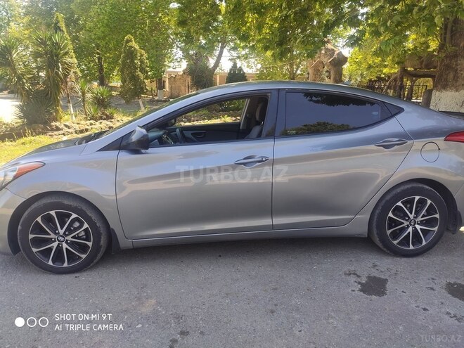 Hyundai Elantra 2012, 236,000 km - 1.8 l - Goranboy