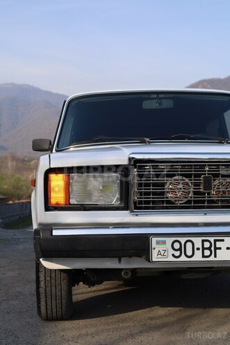 LADA (VAZ) 2107 2007, 79,000 km - 1.6 л - Zaqatala
