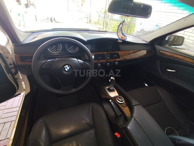 BMW 523 2008, 120,000 km - 2.5 l - Bakı