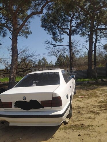 BMW 528 1989, 200,000 km - 2.8 l - Bakı