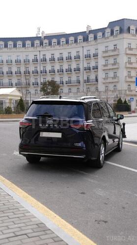 Toyota Sienna 2021, 45,300 km - 2.5 l - Bakı