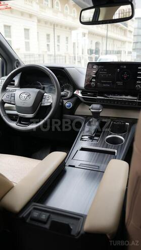 Toyota Sienna 2021, 45,300 km - 2.5 l - Bakı