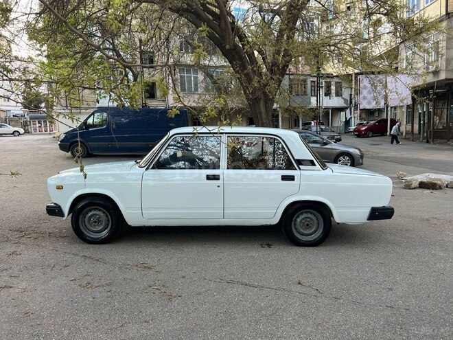 LADA (VAZ) 2107 2005, 80,000 km - 1.6 l - Bakı