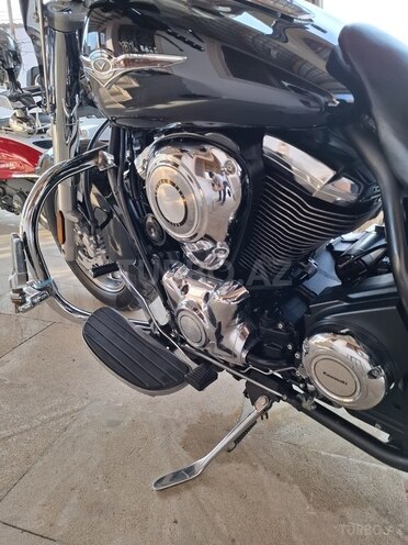 Kawasaki VN 1700 Vulcan-7