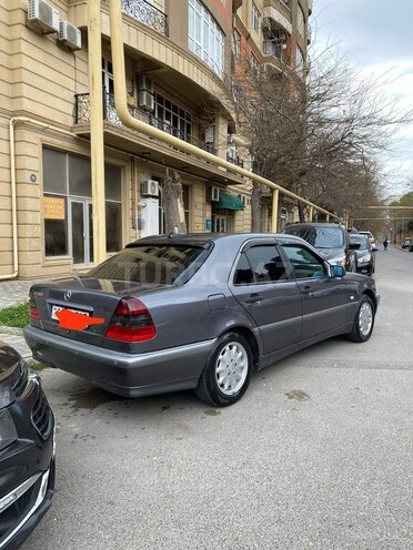 Mercedes C 180 1999, 414,000 km - 1.8 л - Bakı