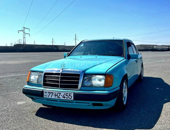 Mercedes E 260 1985, 398,571 km - 2.6 l - Bakı
