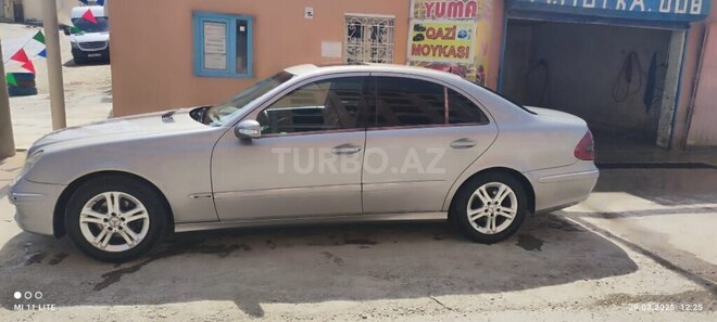 Mercedes E 220 d 2004, 270,000 km - 2.2 л - Bakı