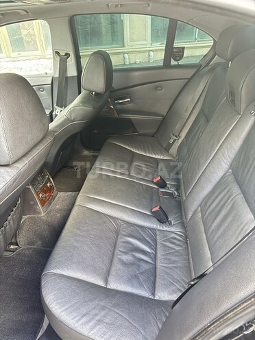 BMW 525-2