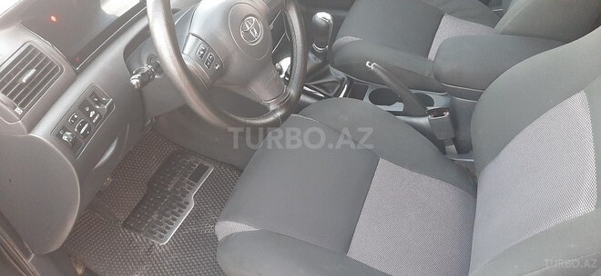 Toyota Corolla 2006, 341,200 km - 1.4 l - Bakı