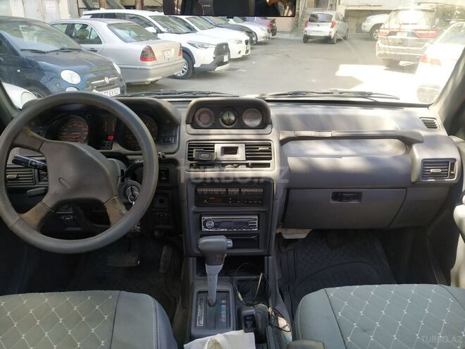Mitsubishi Pajero 1991, 250,000 km - 2.5 l - Bakı