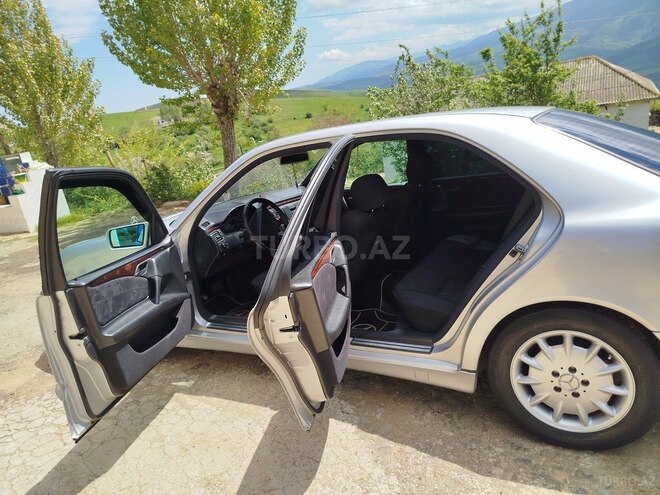 Mercedes E 200 1998, 266,000 km - 2.0 l - Bakı