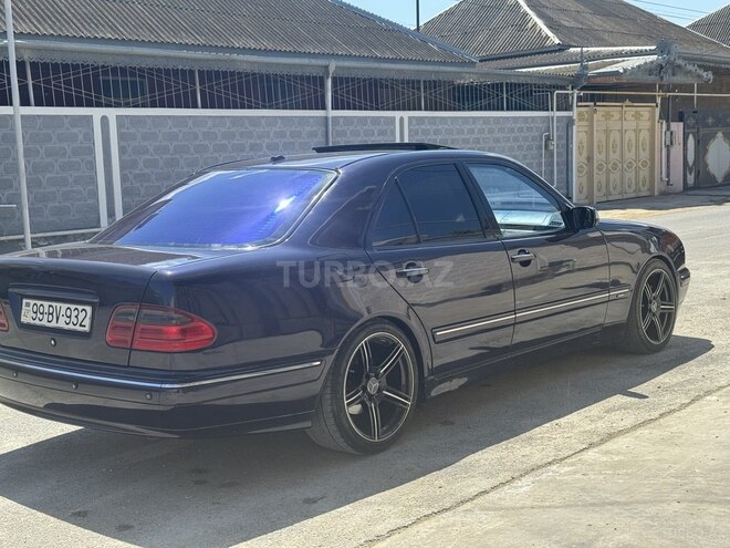 Mercedes E 220 d 2000, 234,000 km - 2.2 л - Şirvan