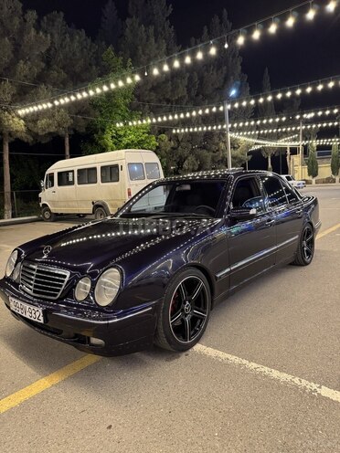 Mercedes E 220 d 2000, 234,000 km - 2.2 л - Şirvan