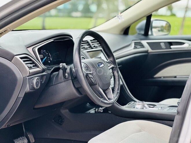 Ford Fusion (North America) 2019, 62,000 km - 1.5 л - Bakı