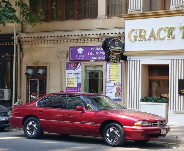 Pontiac Bonneville 1992, 218,000 km - 3.8 l - Bakı