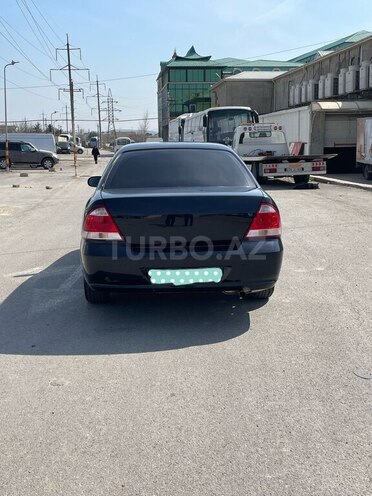 Nissan Sunny 2008, 284,000 km - 1.6 l - Bakı