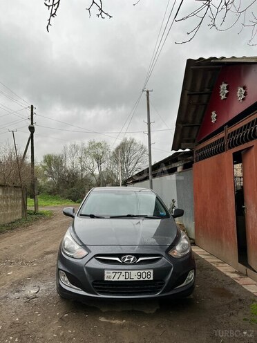 Hyundai Accent 2013, 181,450 km - 1.6 л - Bakı