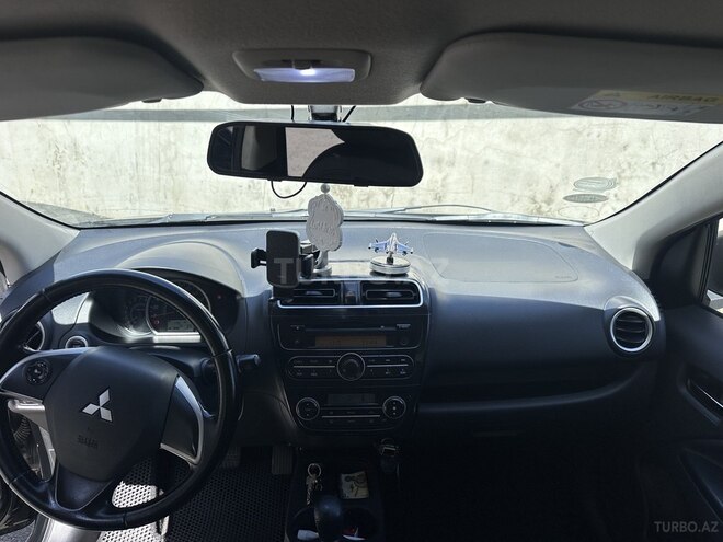 Mitsubishi Attrage 2014, 242,246 km - 1.2 л - Bakı