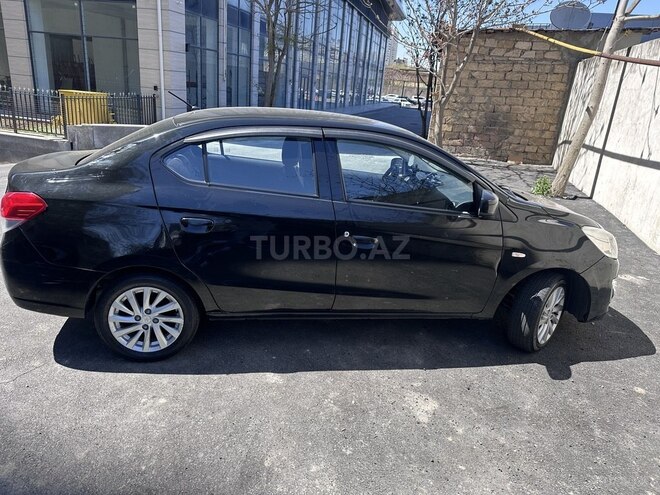 Mitsubishi Attrage 2014, 242,246 km - 1.2 л - Bakı