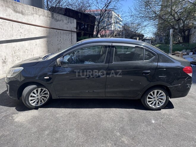 Mitsubishi Attrage 2014, 242,246 km - 1.2 л - Bakı