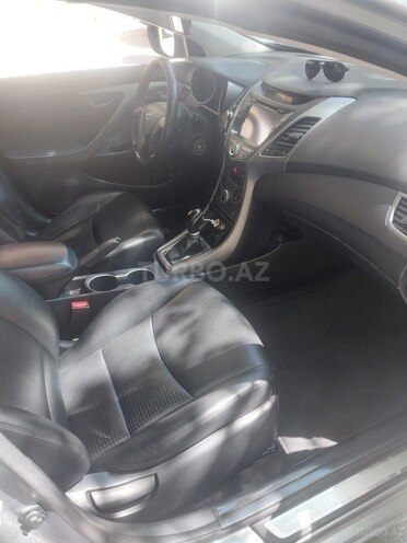 Hyundai Avante 2013, 303,000 km - 1.6 l - Bakı