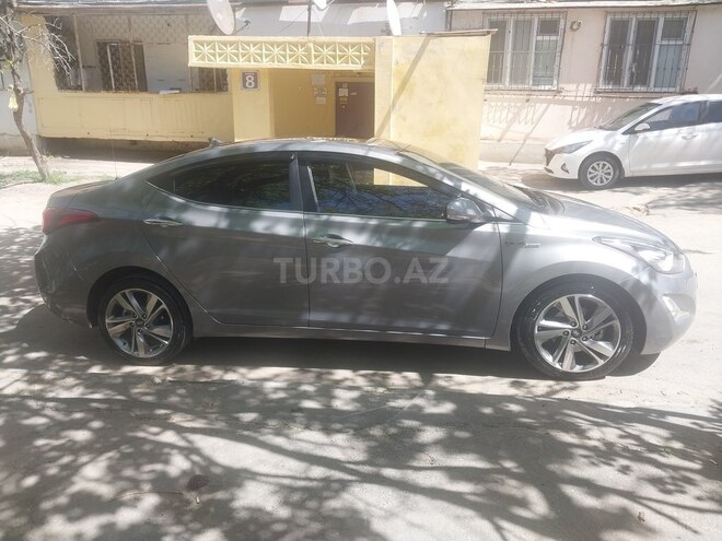 Hyundai Avante 2013, 303,000 km - 1.6 l - Bakı